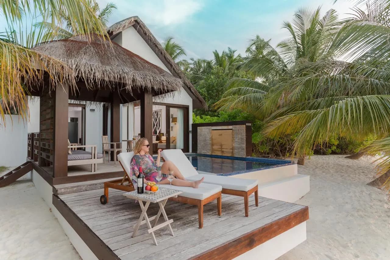 Bandos Resort Maldives thumbnail 10