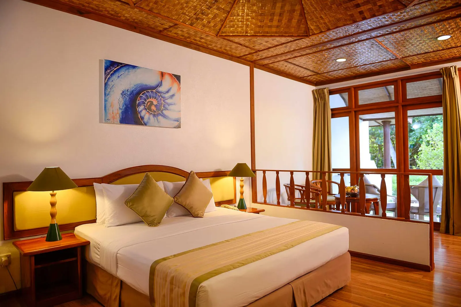 Bandos Resort Maldives thumbnail 18