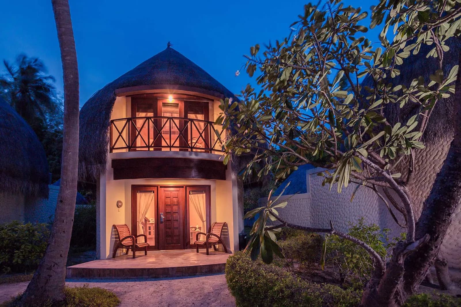 Bandos Resort Maldives thumbnail 28
