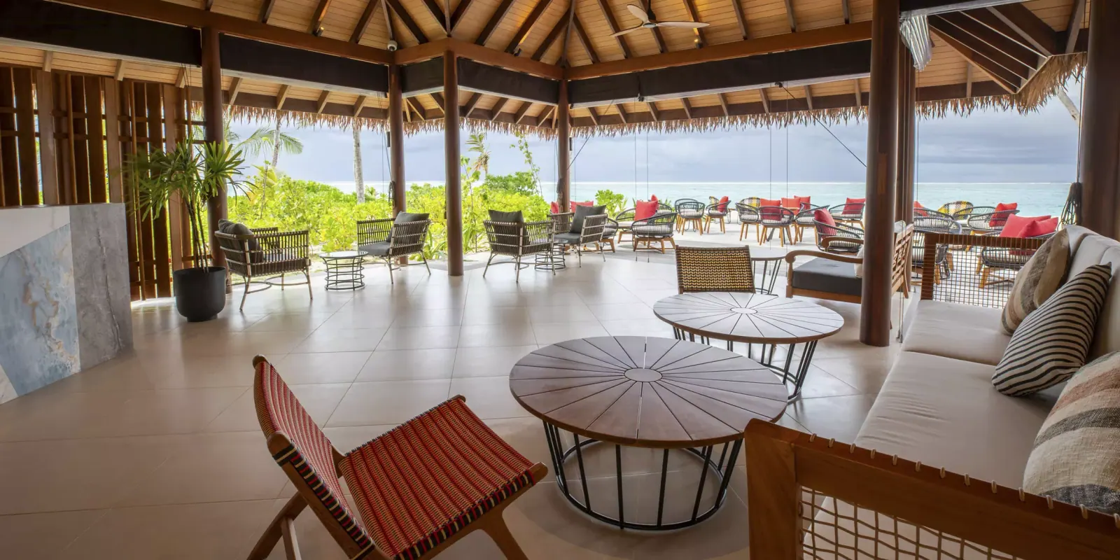 Barcelo Whale Lagoon, Maldives thumbnail 19