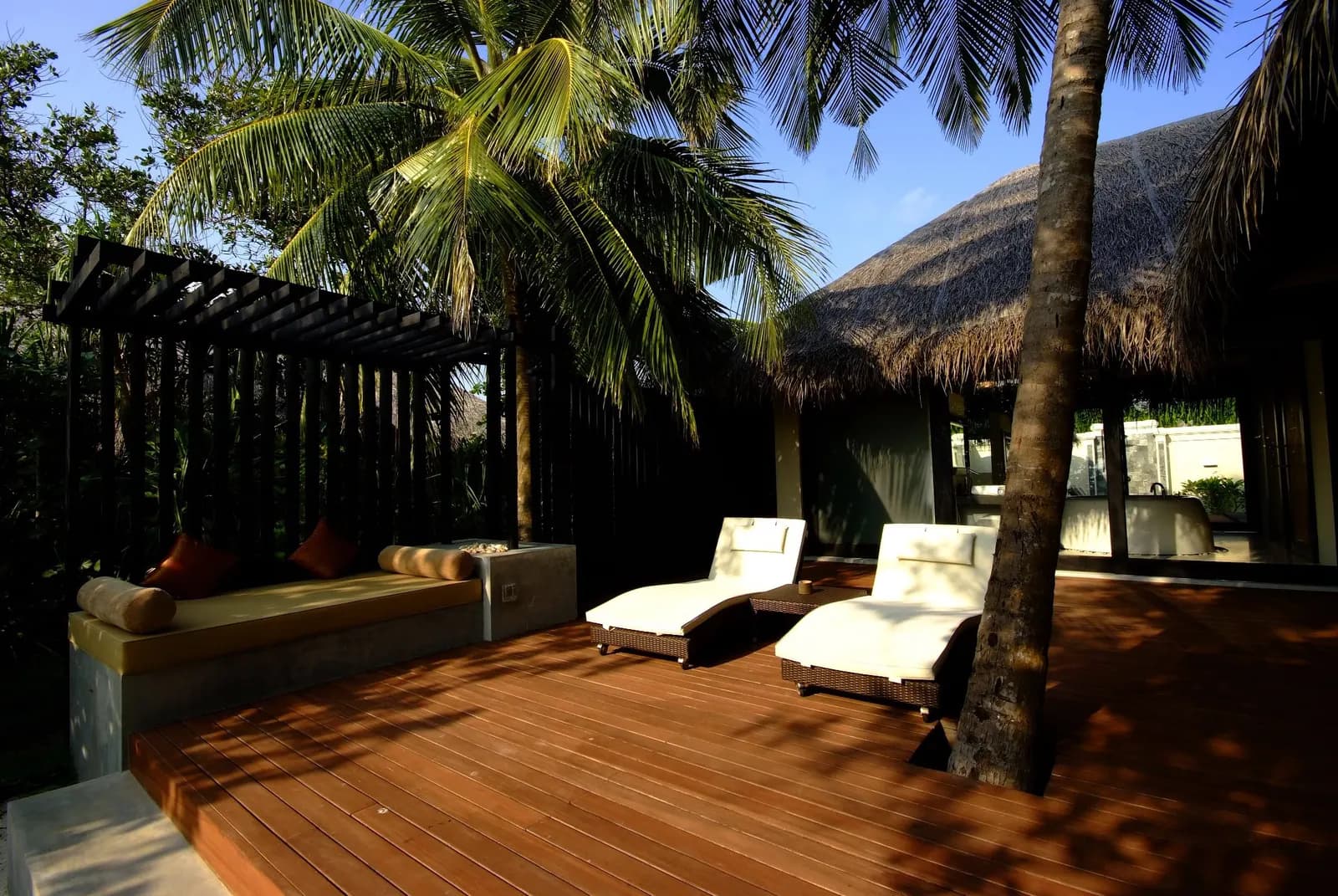 Beach House Hilton, Maldives thumbnail 3