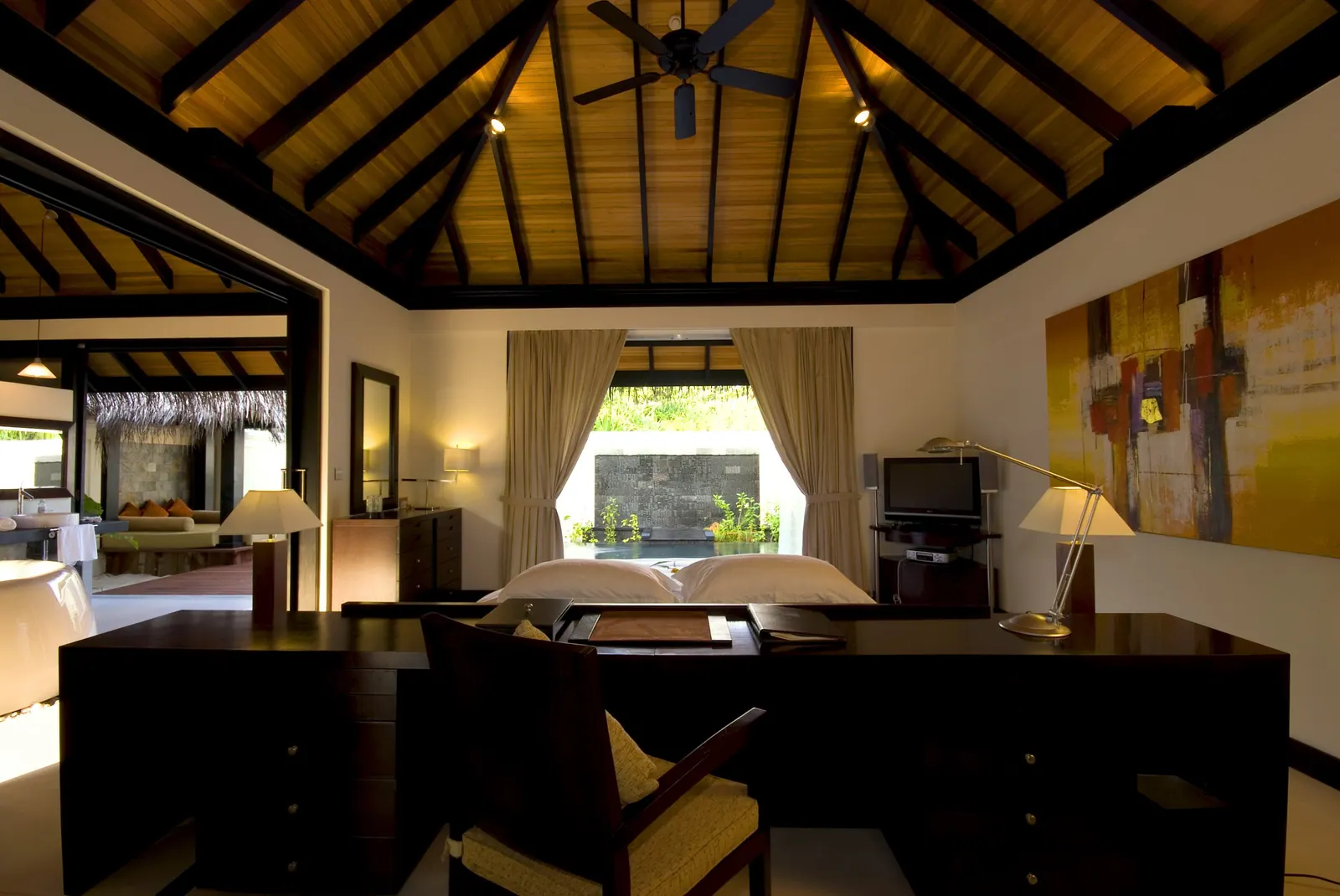 Beach House Hilton, Maldives thumbnail 5