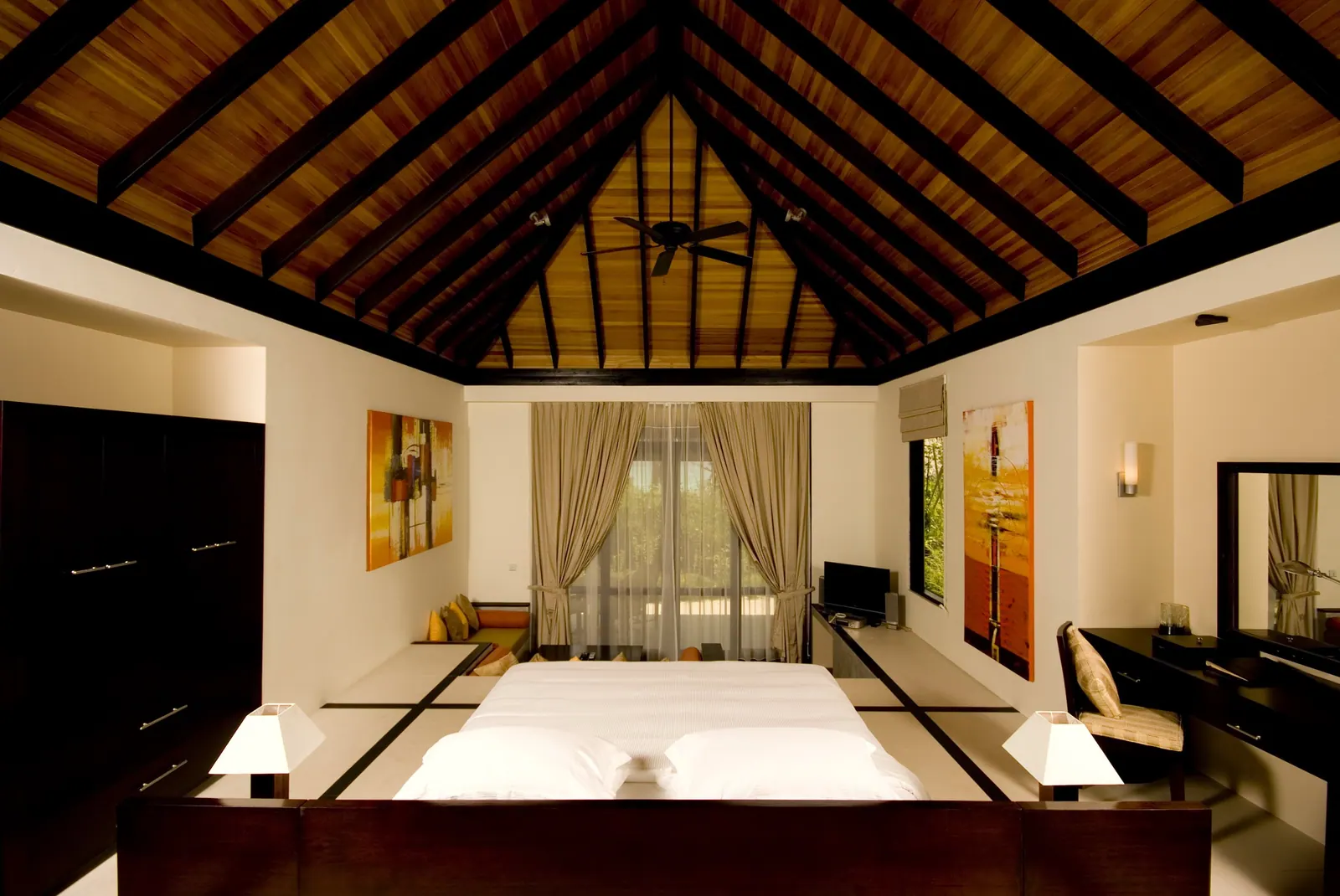 Beach House Hilton, Maldives thumbnail 9
