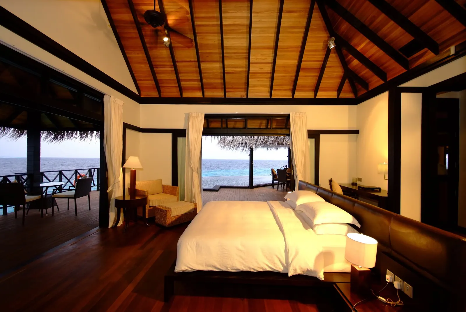 Beach House Hilton, Maldives thumbnail 22