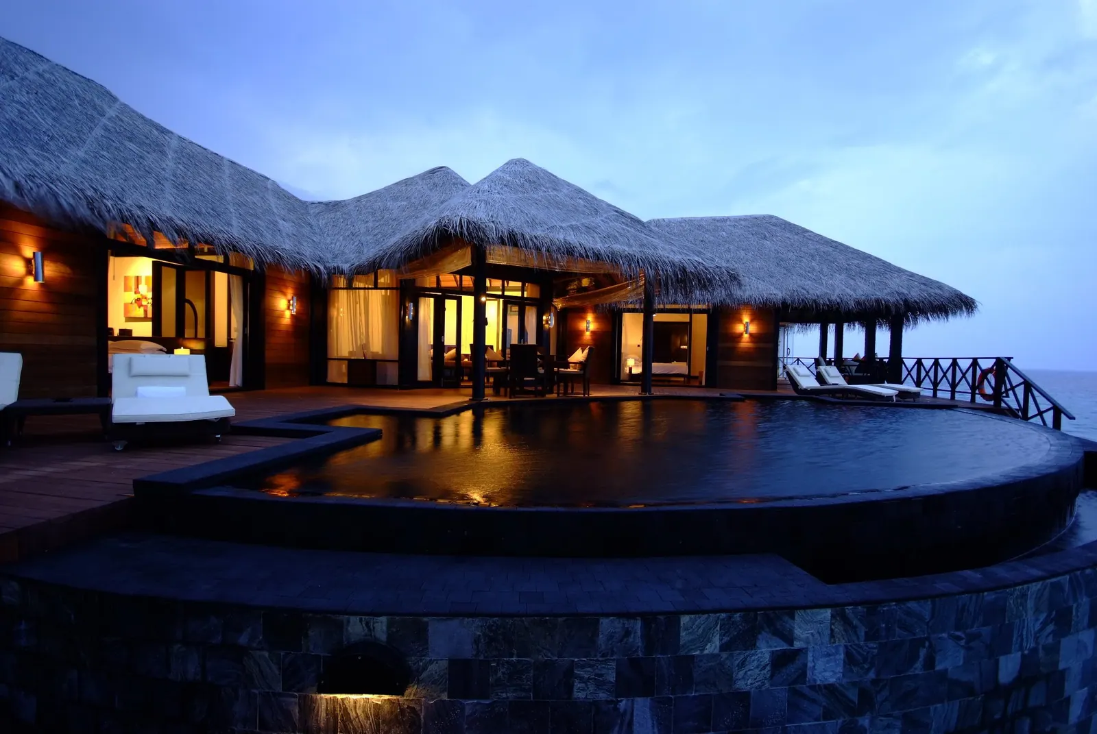 Beach House Hilton, Maldives thumbnail 23