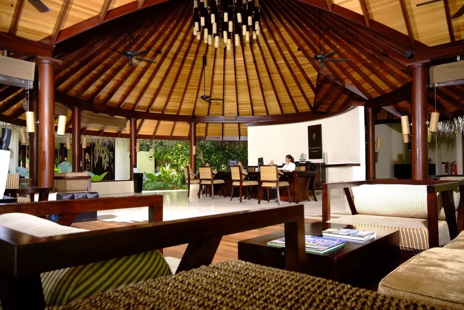 Beach House Hilton, Maldives thumbnail 34
