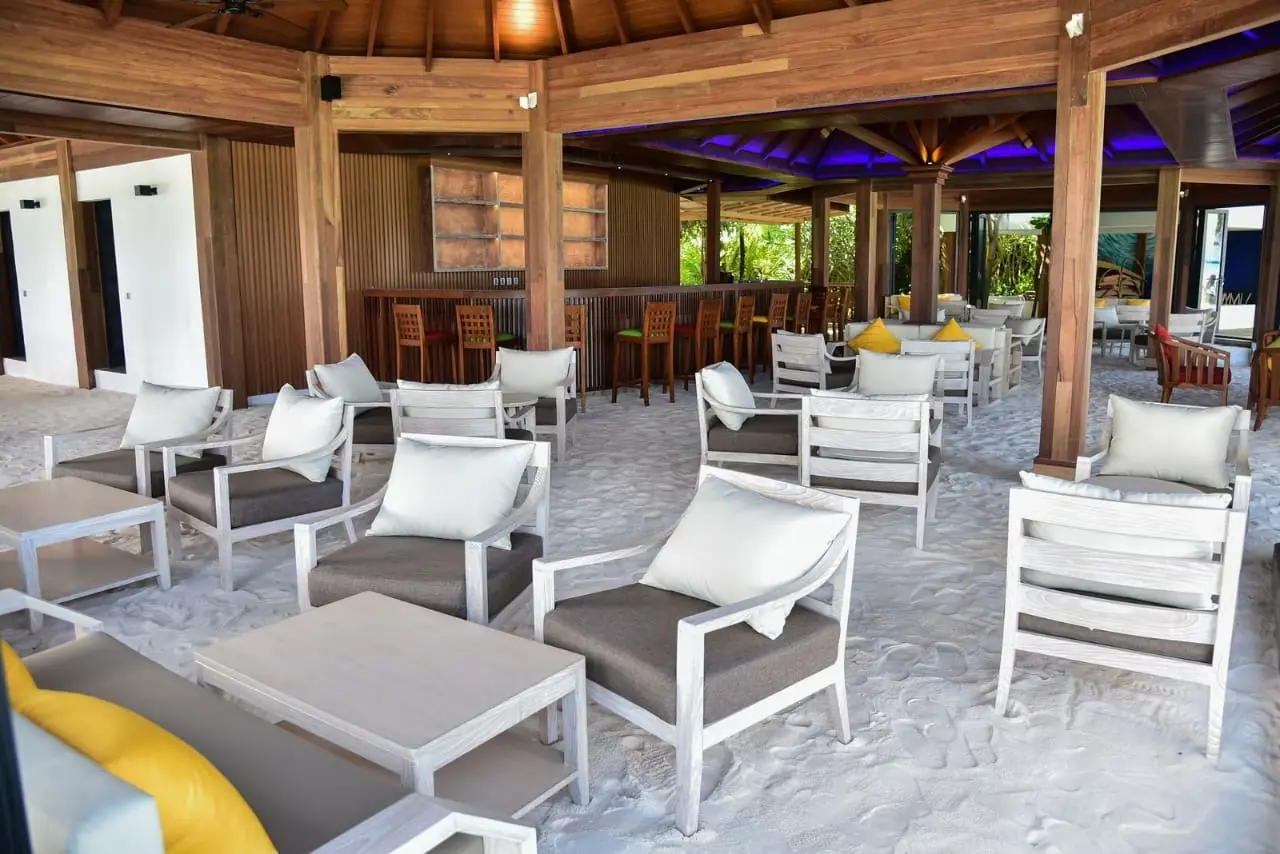 Dhigufaru Island Resort, Maldives thumbnail 2