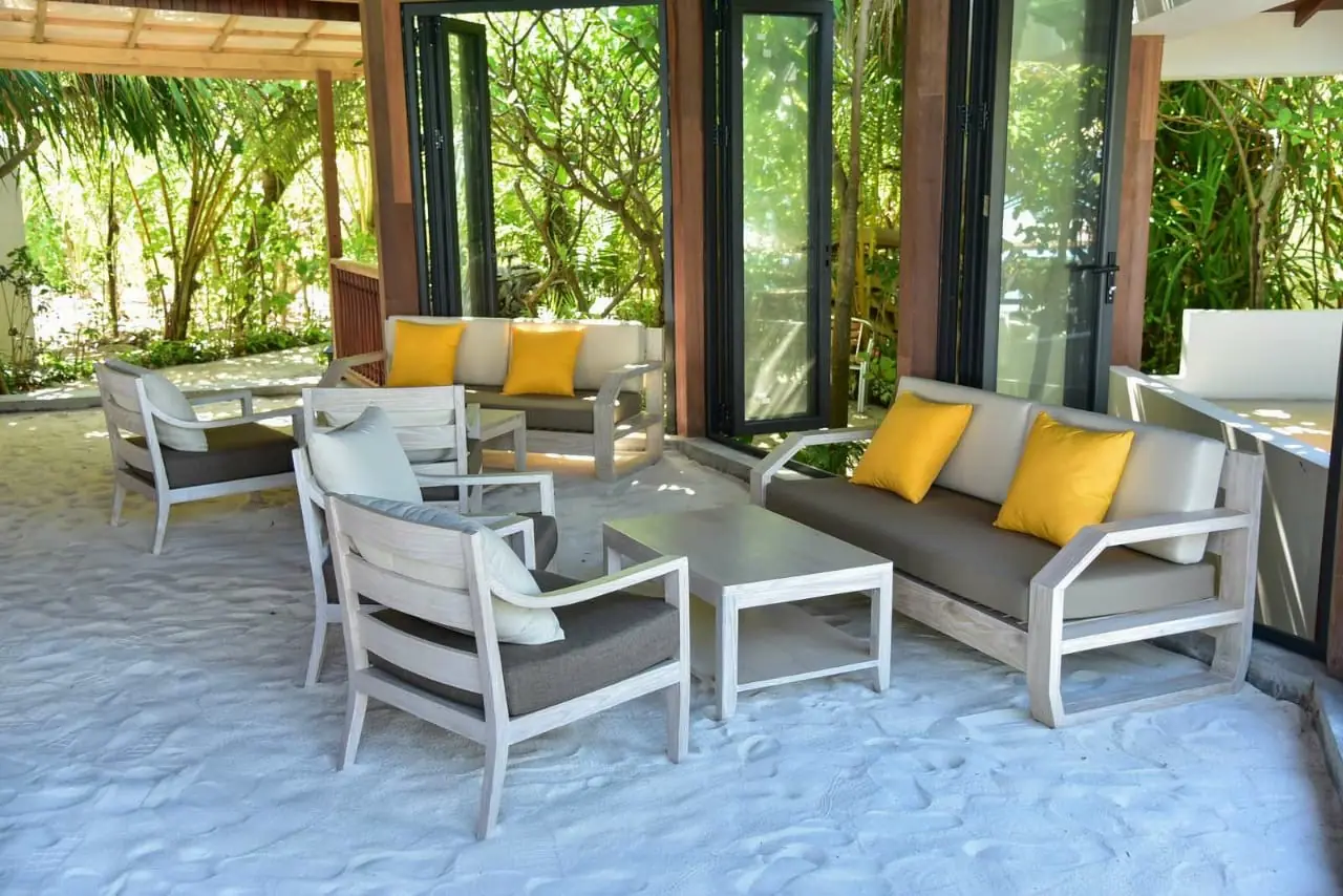 Dhigufaru Island Resort, Maldives thumbnail 3