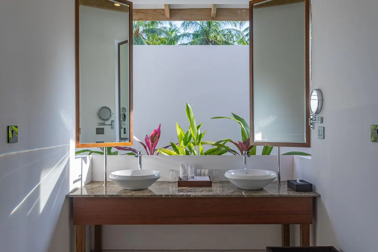 Hakuraa Huraa Resort, Maldives thumbnail 15