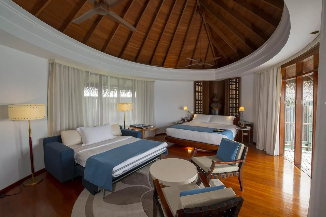 Halaveli Resort Maldives thumbnail 6