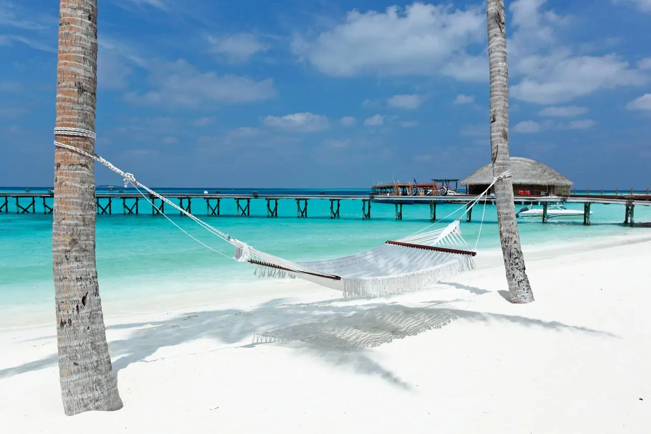 Halaveli Resort Maldives thumbnail 8