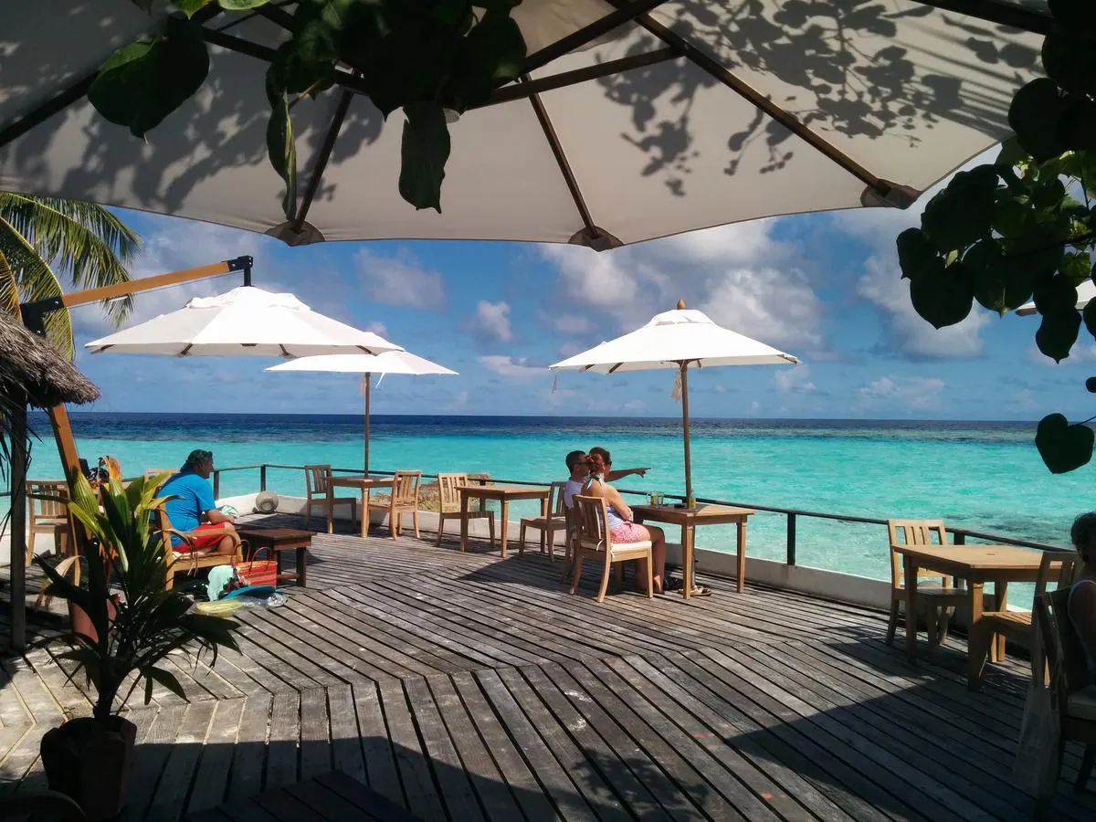 Makunudu Resort Maldives thumbnail 3