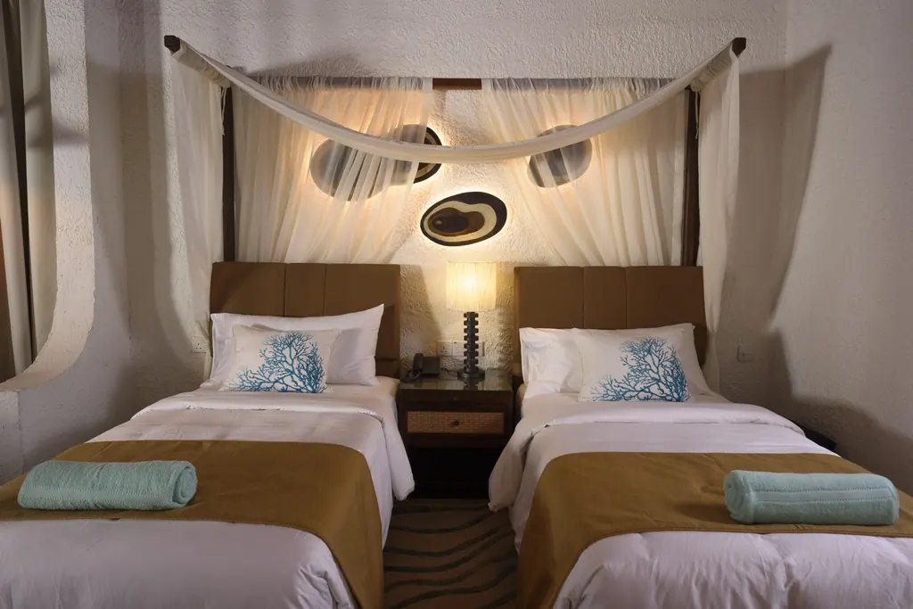 Makunudu Resort Maldives thumbnail 19