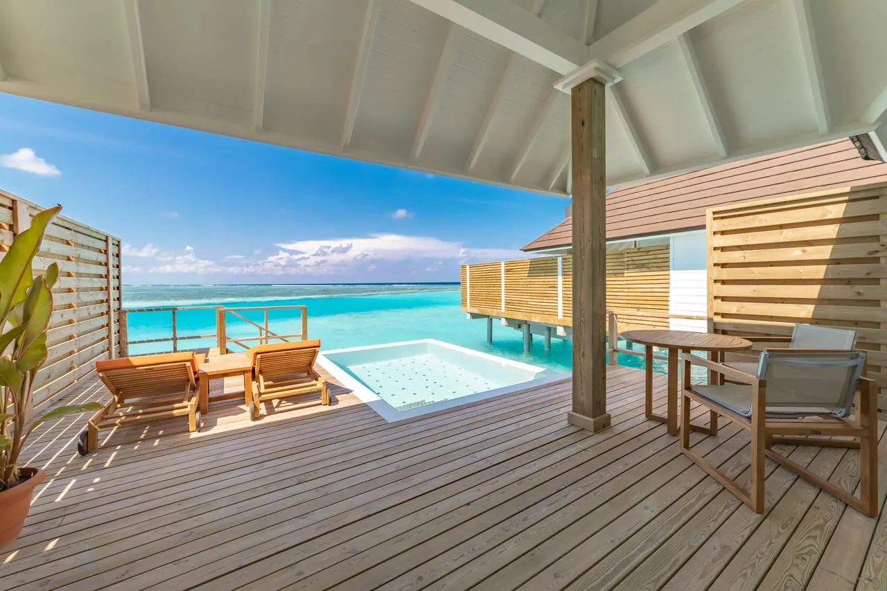 Ohluveli Resort Maldives thumbnail 3