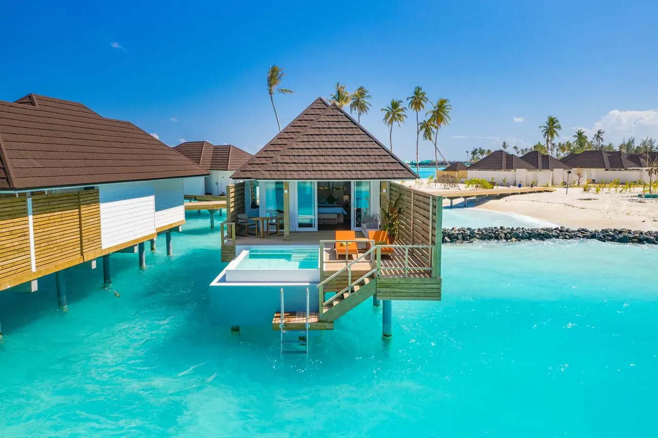 Ohluveli Resort Maldives thumbnail 4