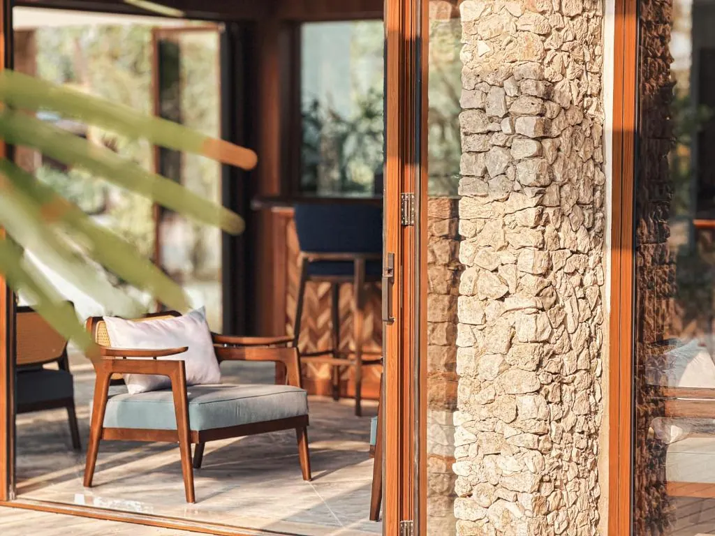 Rah Gili Resort Maldives thumbnail 5