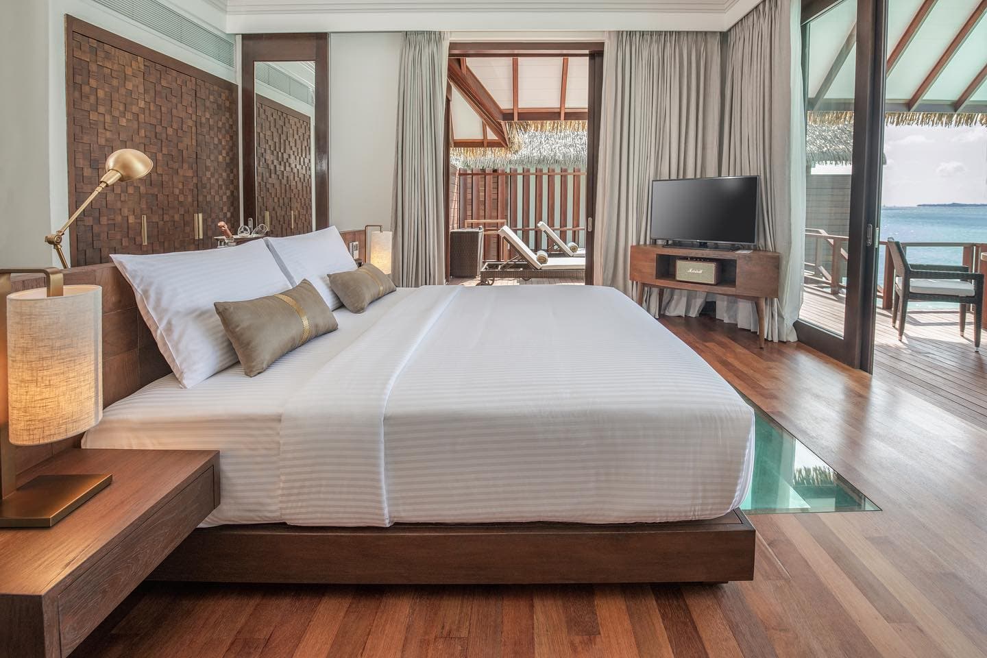 Starwood Furniture premium showroom