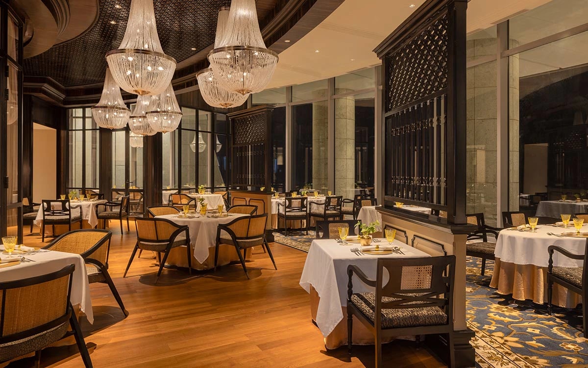 ITC Ratnadipa hospitality furniture setting