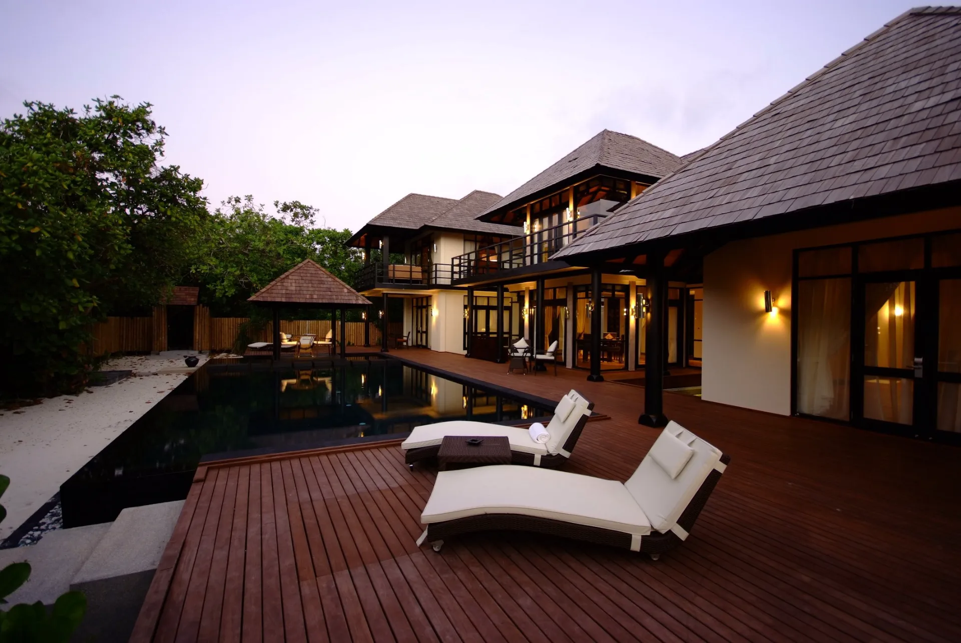 Beach House Hilton, Maldives furniture project by Starwood Furniture